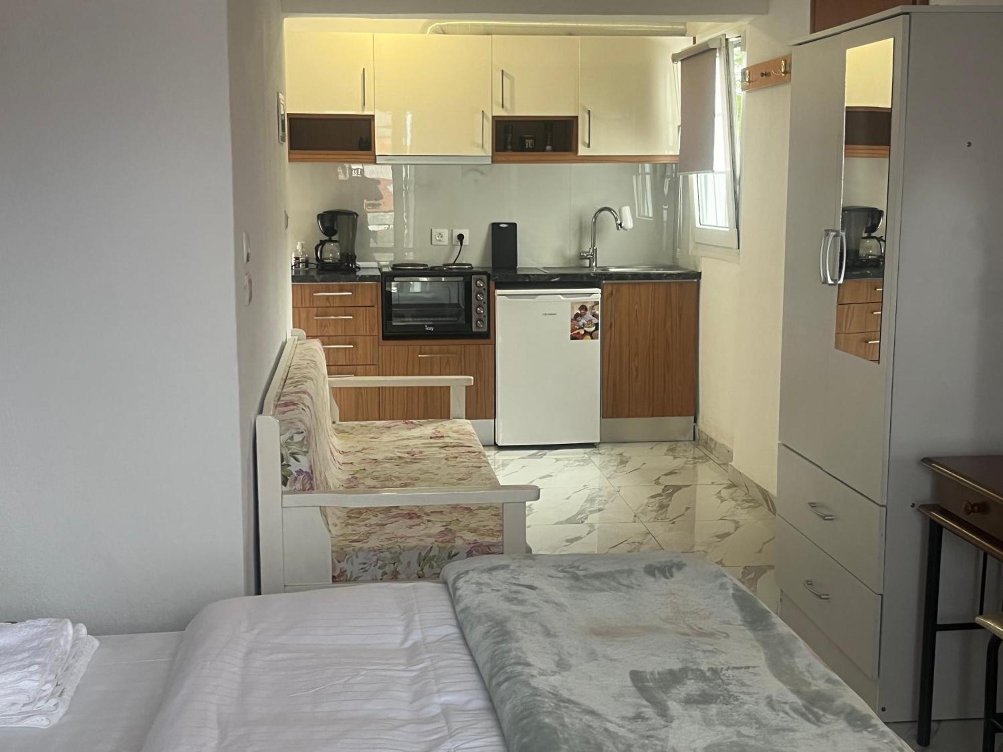 Villa Askamnia And Suites Nikiti  Esterno foto