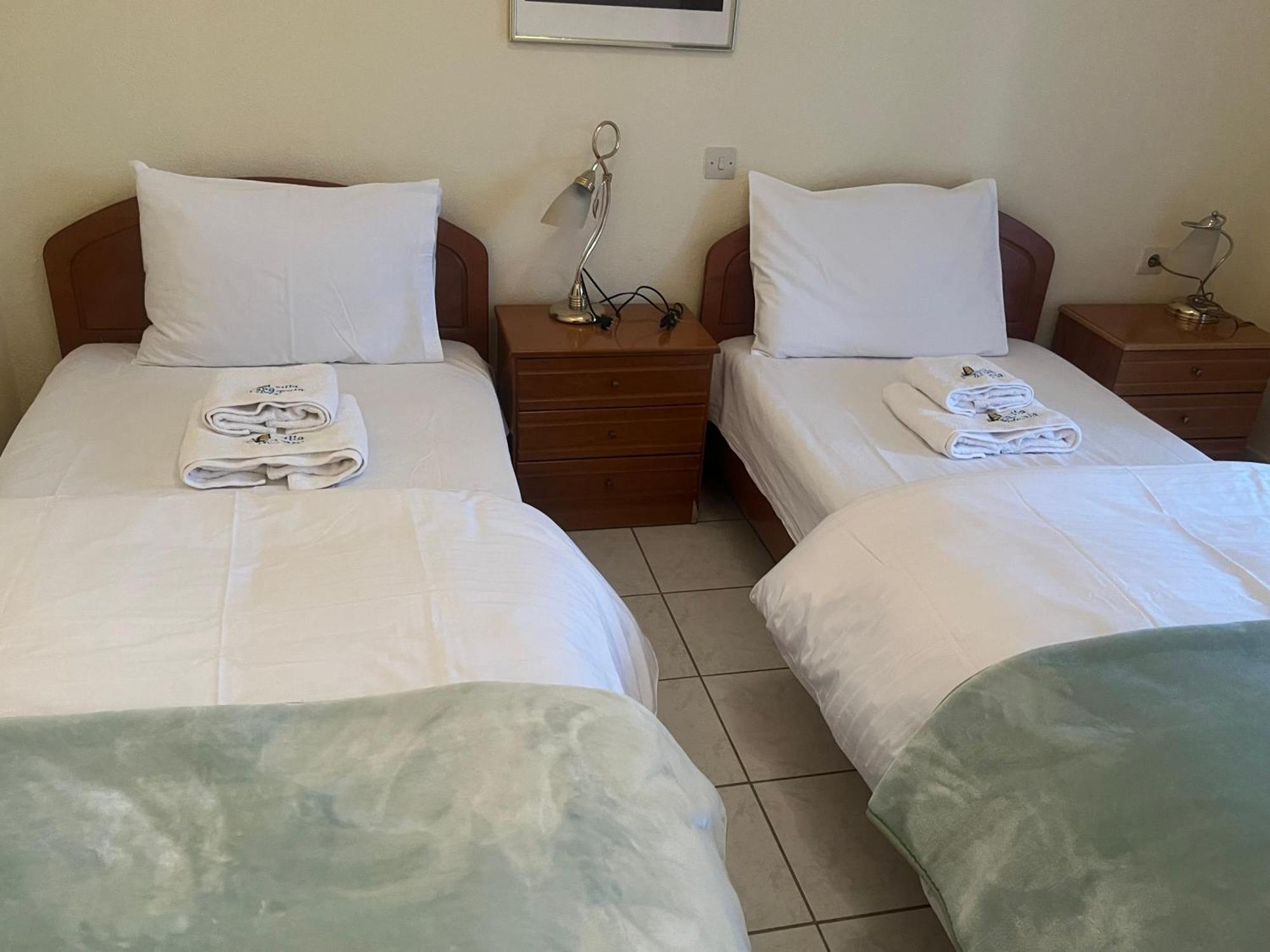 Villa Askamnia And Suites Nikiti  Esterno foto